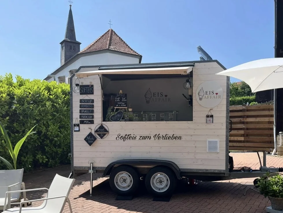 EIS AFFAIR — Mobiler Softeis-Wagen für Events und Hochzeiten in Hildesheim, Niedersachsen